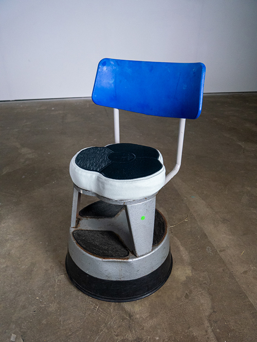 Kickstool chair